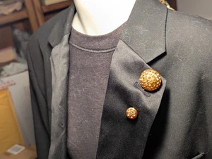 Vintage Lucite Golden Topaz Color Rhinestones Jabot Lapel Pin Hat Pin ~ 2.5 Inch - Picture 1 of 9