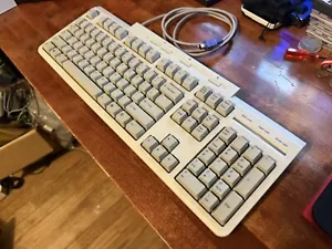 Sony Vaio PCVA-KB4P/U Desktop PS2 Wired Keyboard w/ Num Pad Six Pin PC Clean - Picture 1 of 3