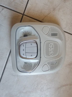 Plafoniera Interna luce  Anteriore Fiat 500X  - Immagine 1 di 2