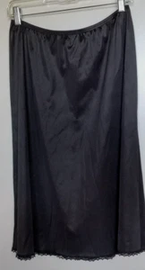 JC Penney 100% Nylon Antron III Negro Sólido Medio Slip Talla Grande - Imagen 1 de 6