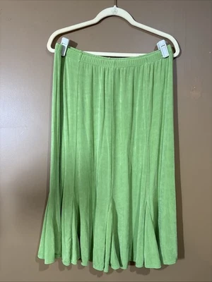 HC428. FALDA JERSEY PUNTO TIRADOR MARCA SLINKY VERDE LIMA TALLA 1X Foto 1 de 4