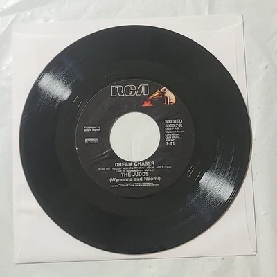 The Judds ~ Dream Chaser/ Cry Myself To Sleep ~ RCA 45 RPM Record - Image 1 of 4