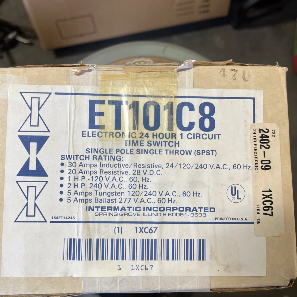 Intermatic Electronic 24 Hour Time Switch Model ET101C Single Pole Single Throw - Image 1 of 1