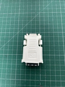 DVI zu VGA Adapter DVI-I zu SVGA D-Sub Buchse Konverter - Bild 1 von 3