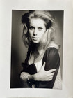Tirage attribué à JEAN LOUP SIEFF, Catherine Deneuve, 1965, annoté au dos.