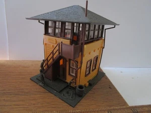 Vintage HO 1/87 Scale Built Trackside Control Tower  Building For Train layout - Picture 1 of 3