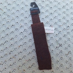 Vtg Yves Saint Laurent Square Logo Knit Wool Slim Tie Neckwear Maroon - 54"x2" - Picture 1 of 6