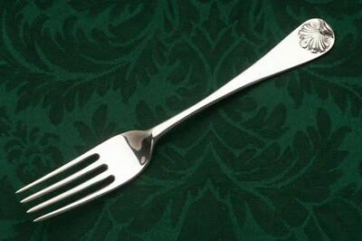 Williamsburg Shell by Kirk Stieff Sterling Silver Place Fork 7 5/8" - Image 1 of 2
