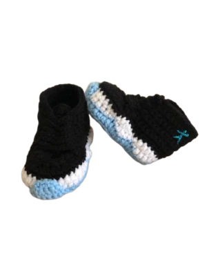 钩针婴儿运动鞋 J 篮球 Air 红色 黑色 白色 太空果酱 — 第 1/4 张图片