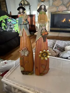 Two Thanksgiving/Fall Figurines - Picture 1 of 6