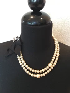 NWT. Lee Angel Multi Strand Pearl Necklace W Grosgrain Ribbon & Swarovski Brooch - Picture 1 of 4