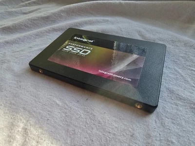 Integral 120GB SSD 2.5" SATA III Performance Internal Solid State Drive Upgrade - Image 1 of 4