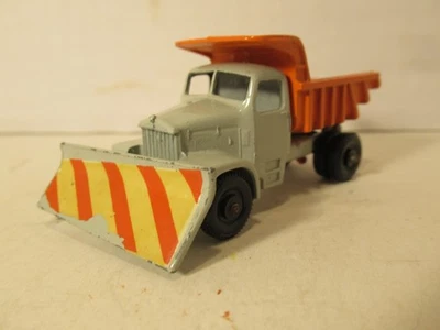 Vintage 1964 Lesney Matchbox No. 16 Scammell Mountaineer Snowplow Black Wheels - Image 1 of 4
