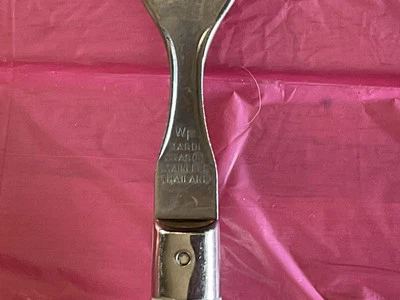 Authentic  Washington Forge Mardi Gras  Flatware, Assorted (23 Items) Foto 1 de 4