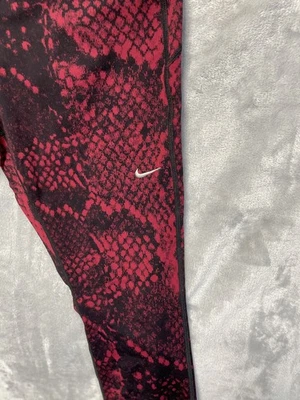 Nike Dri-FIT Running Capri Pants Medium Snake Print Zip Pocket Reflective - Image 1 of 4