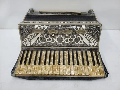 ACORDEÓN CHODORA VINTAGE (134870-1 AO F3) Foto 1 de 4