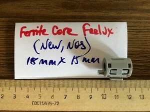 1x NUEVO pequeño FEELUX Split Ferrite Core EMI Filtro de interferencia Abrazadera de cable redonda - Imagen 1 de 4