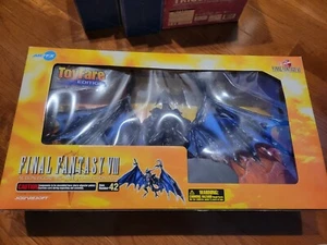 Final Fantasy VIII Monster Collection Large BAHAMUT Figure Toyfare NIB - Picture 1 of 2