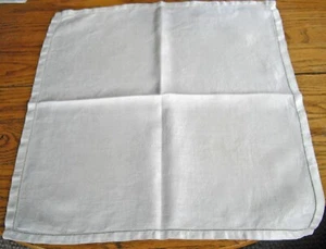 Bufanda de mesa vintage de lino blanco sedoso con flores en relieve ~ 19" x 20" - Imagen 1 de 10