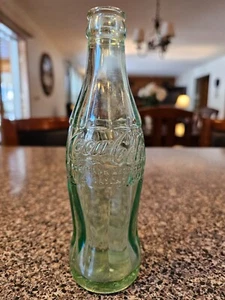1950s Coca Cola Glass Bottle 6 ounce Willmar Minnesota Beautiful Green Hue - Picture 1 of 11