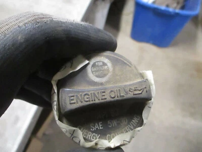 Tapa motor aceite 3.0 V6 Toyota Sienna Van XLE 00 01 02 03 Foto 1 de 2