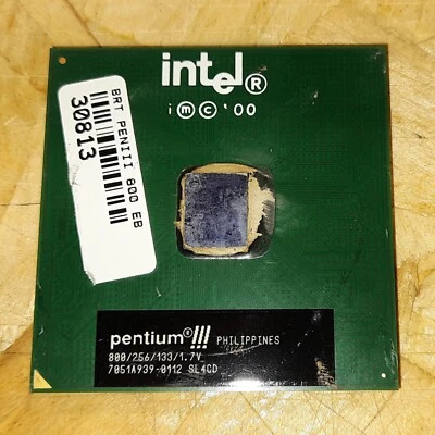 Processore CPU Intel Pentium 3 800 MHz - FUNZIONANTE - Immagine 1 di 2
