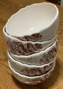 5 Magenta Exclusive Christmas Holiday Holly Berries Soup Cereal Bowls - Picture 1 of 11