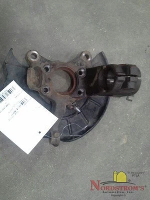 Volkswagen Passat 2015 husillo delantero nudillo derecho Foto 1 de 4