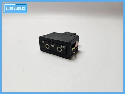 original BMW 5 7 X5 series E38 E53 E60 E61 In Out AV connector 8368346 - Image 1 of 4