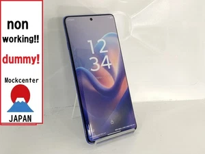 【Factice !】 Motorola edge pro années 60 (couleur bleu)modèle 2025 ne fonctionne pas... - Photo 1 sur 2