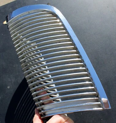 (ONE) 1963 1964 Buick Riviera Chrome Parking Lamp Grille OEM 5954200 - Image 1 of 4