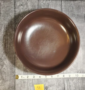 Tazón de verduras redondo grande 9" de colección marrón verde franciscana de Madeira - Imagen 1 de 7