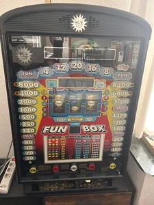 Merkur Fun Box auf Euro,Spielautomat,Geldspieler - Bild 1 von 4