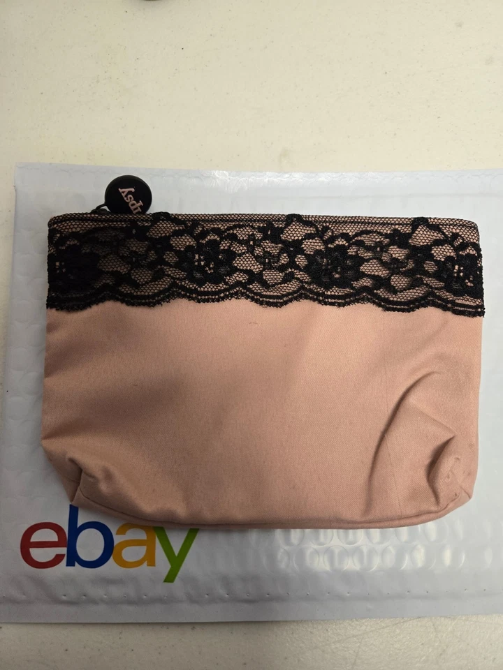 Bolso Ipsy Glam Rosa Polvoriento con Encaje Lote de 100-7 x 5 pulgadas (Solo Bolsa) Foto 1 de 1