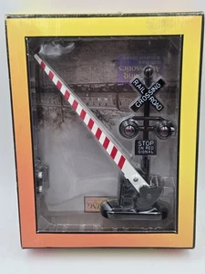 MTH 30-1073 Rail King 262 Highway Crossing Gate Signal - Lighted - New O Scale - Picture 1 of 19