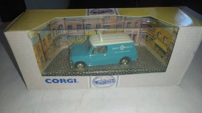 CORGI  morris mini van radio rescue   in scatola 96952 - Immagine 1 di 2