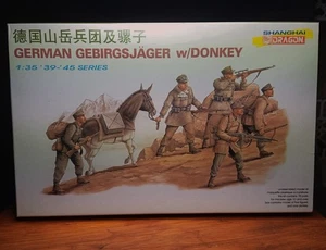 Deutscher Gebirgsjäger mit Esel - Shanghai Dragon - 1997 - Maßstab 1:35, versiegelt. - Bild 1 von 3