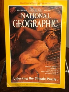 Vintage NATIONAL GEOGRAPHIC Magazine May 1998 Vol.193 Physical World Map Supp - Picture 1 of 12