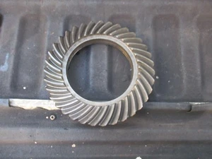 1965 Allis Chalmers 190 XT diesel Tractor differential ring gear 35 TEETH - Picture 1 of 2