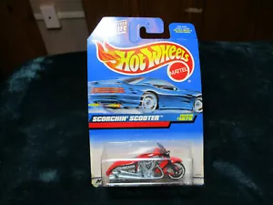 1998 Hot Wheels Worlds Coolest Car Co. "Scorchin' Scooter" 1/64 Die Cast #1075 - Picture 1 of 3