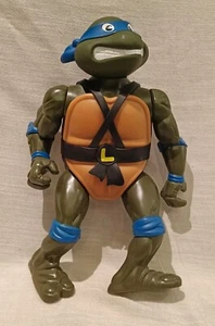 Teenage Mutant Ninja Turtle 2022 Giant Figure 12 inc Leonardo - Picture 1 of 8
