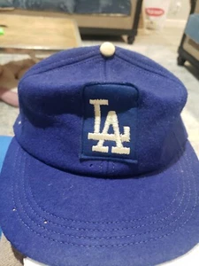 Vintage 1960s Los Angeles LA Dodgers Hat w/ Rubber Lining - Size 6.75-7. - Picture 1 of 8