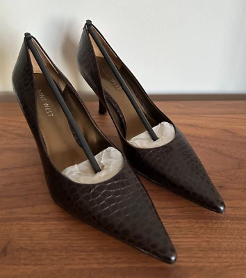 Nine West Dark Brown Leather Pump Heels Shoes Pointed Crocodile Nuncio Croco 7M - Image 1 of 4