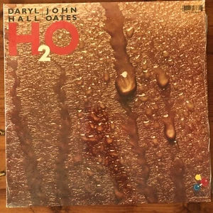 MINT! Hall & Oates - H2O - Factory SEALED! 1st Press! In Shrink! W/ Hype Sticker - Picture 1 of 5