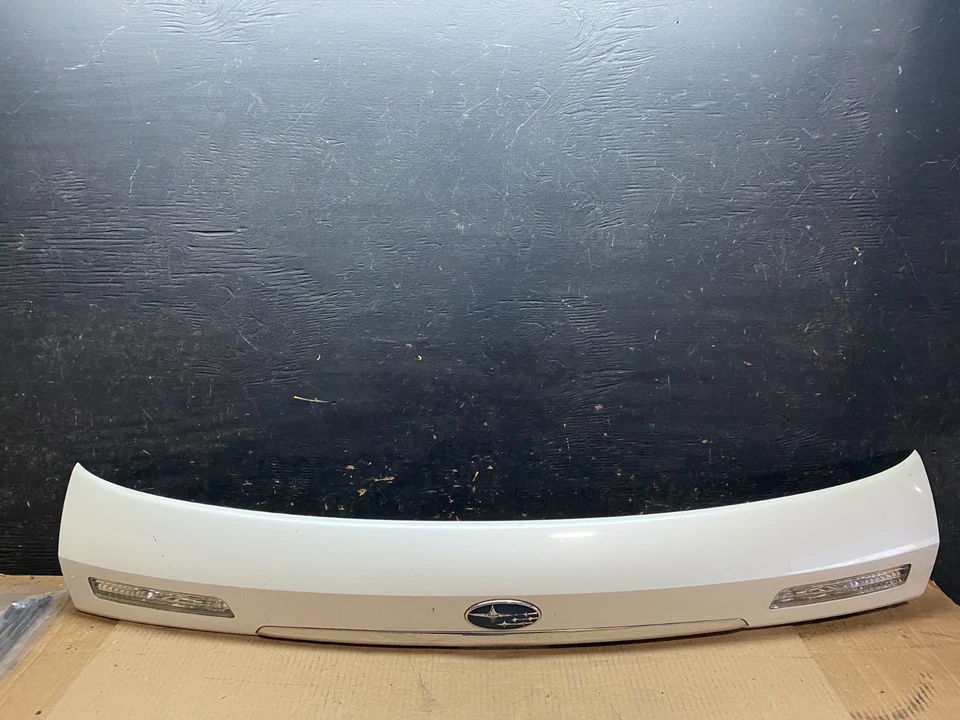 Subaru Legacy Outback 2005-2009 puerta levadiza trasera acabado maletero moldura U7514 DG Foto 1 de 4