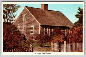 Vintage Postcard C8, One Of The Oldest Houses On Cape Cod, Massachusetts. - Picture 1 of 2