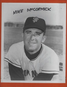 Original Mike McCormick San Francisco Giants Club-Issue Type1 8x10 Mounted Photo - Picture 1 of 1