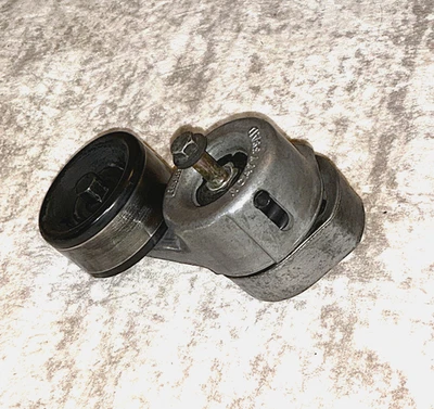 Polea tensora de correa 97-03 Jaguar XJ8 XK8 solo 4,0 V8 NCA7739AD  Foto 1 de 4