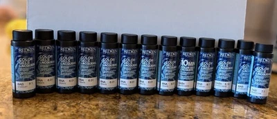 LOTE de 23 botellas de geles color 10 minutos Redken Foto 1 de 2