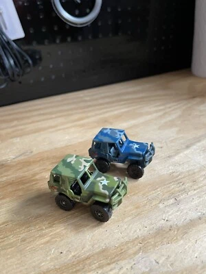 2 MAISTO GI Joe Ejército de Estados Unidos Ford GP Militar Verde y Azul Diecast Coche de Juguete #537871 Foto 1 de 4